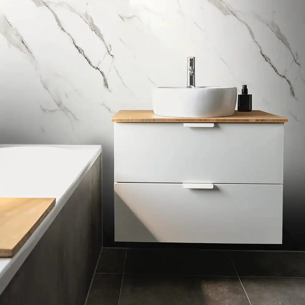High Gloss Carrara Marble 1m Wide Wall Panel - Image 4