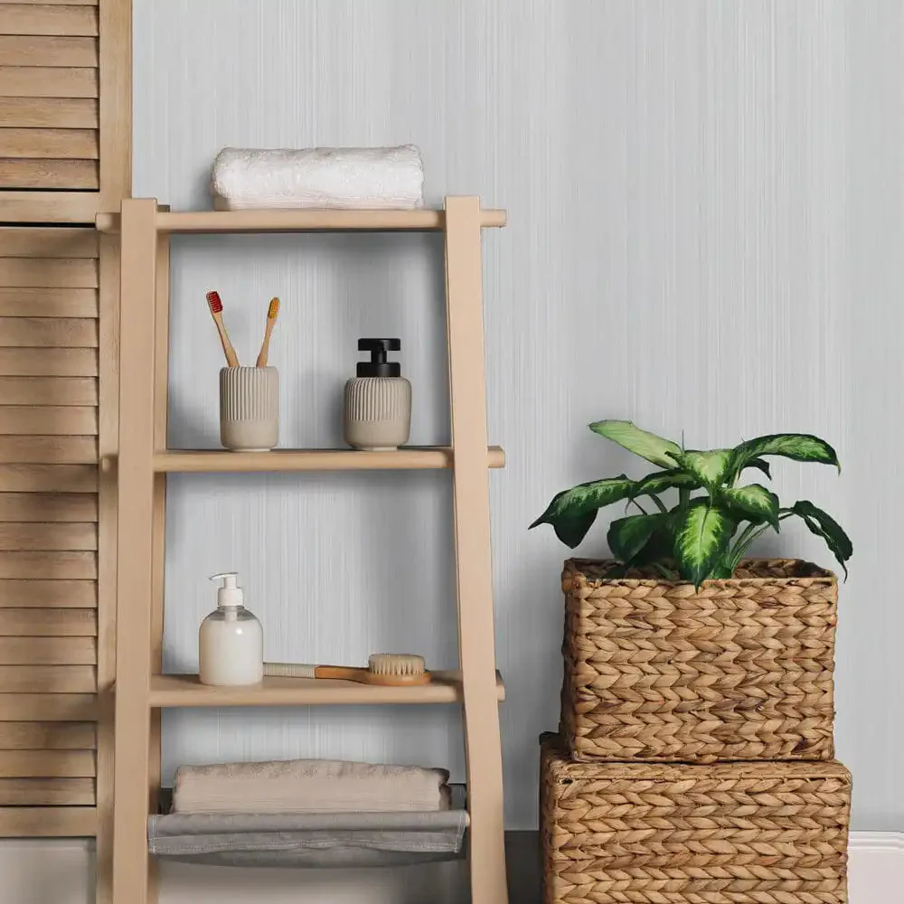 Silver Vision 1m Wide Wall Panel - Image 3
