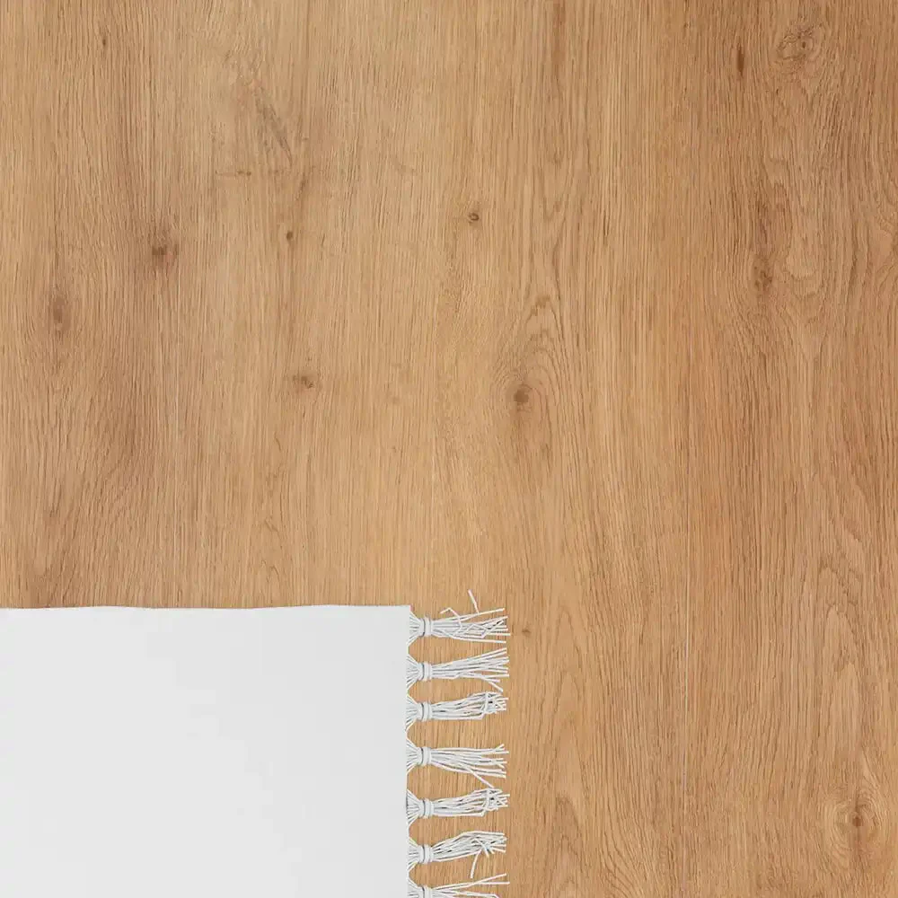 Tarbet Oak 18cm x 122cm Vinyl Click Floor Plank - Image 2